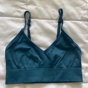 Lululemon Ebb to Street bra